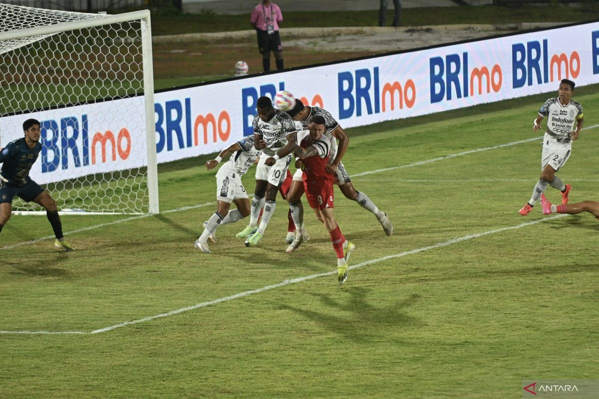 PS Barito Putera tundukkan Bali United dengan skor 3-1